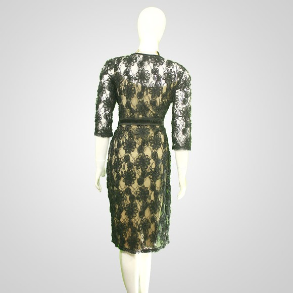 Vintage 1950s Peruna Emerald Lace Cocktail Dress, Elegant & Chic - Picture 2 of 4